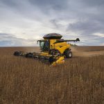 New Holland presenta la nueva línea de cosechadoras CR en Expoagro